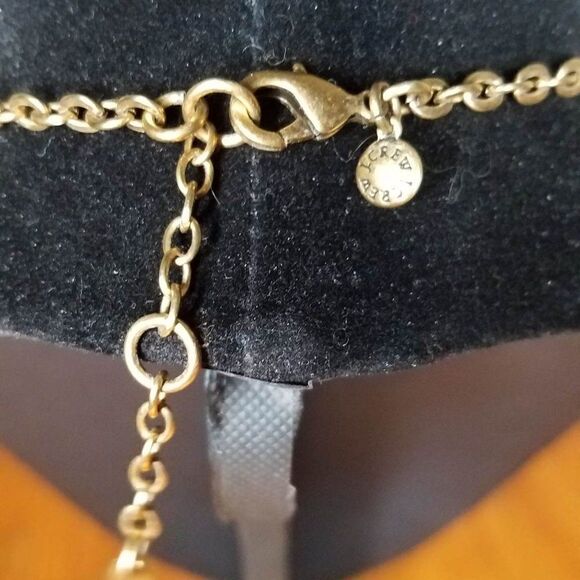 J Crew Gorgeous Statement Clear Rhinestone Necklace - Picture 4 of 10